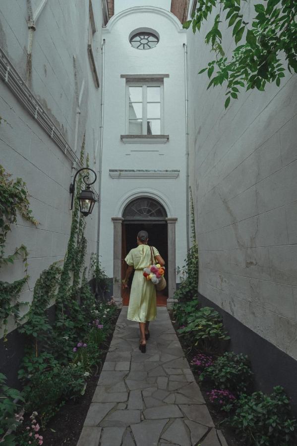 Flora Hotell Antwerpen Eksteriør bilde